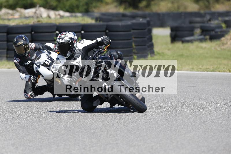 /Archiv-2025/48 25.08.2025 Cornu Master School ADR/rot-rouge/1